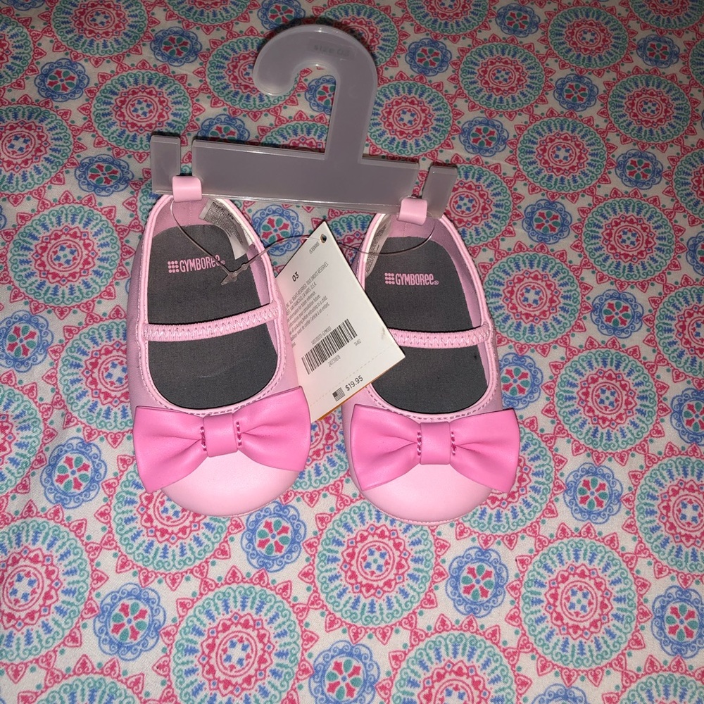 New! Gymboree Pink soft sole baby girl shoes - Picture 3 of 3